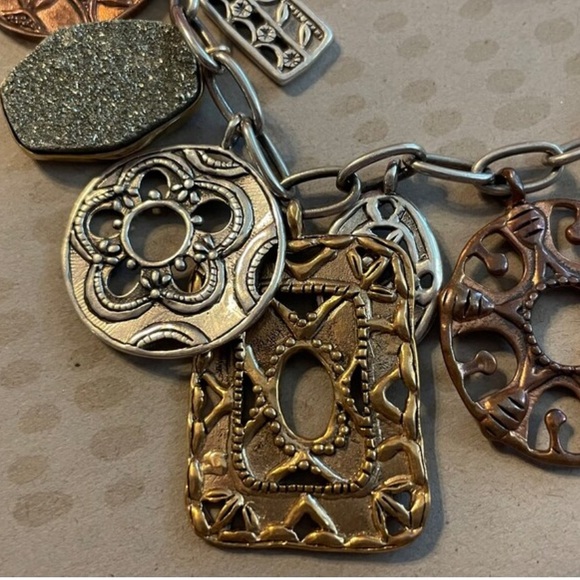 Silpada Silver Treasure Trove Charm Bracelet - Picture 3 of 10